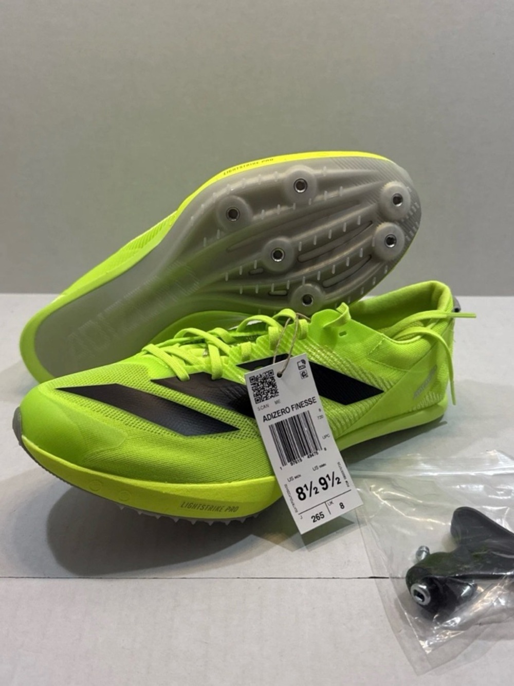 Mens Size 8.5 - Adidas Adizero Finesse Track Spikes Lucid Lemon